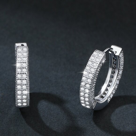 💎NEW Certified Stunning Multi-Row Pavé Moissanite Hoop Earrings S925 - Picture 1 of 7